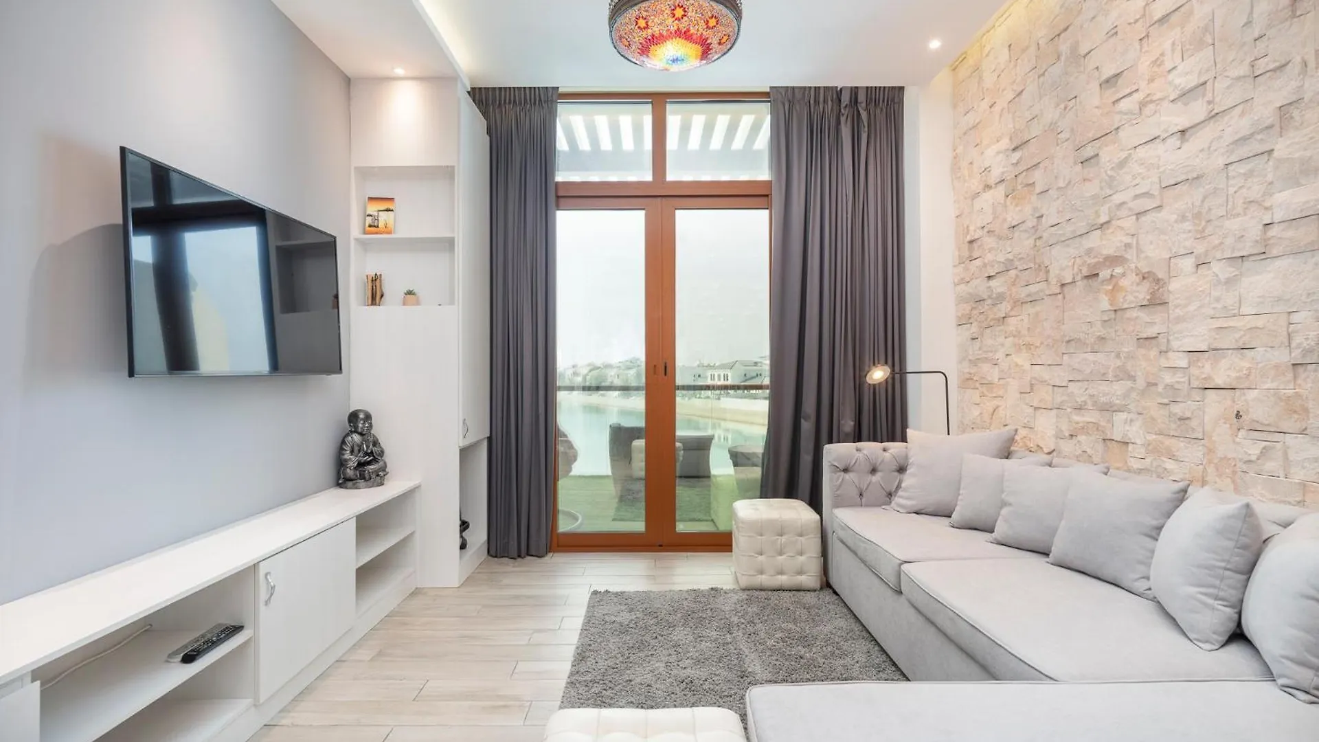 Palm Jumeirah Studio With Sea View Spacious Apartment Dubai 0*,  United Arab Emirates